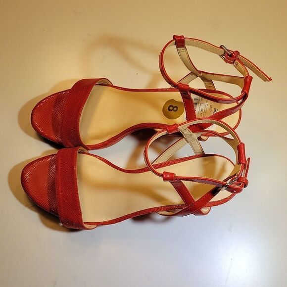 NINE WEST OPEN TOE ANKLE STRAP AND BUCKLE CLOSURE HEEL SANDAL - Picture 10 of 15